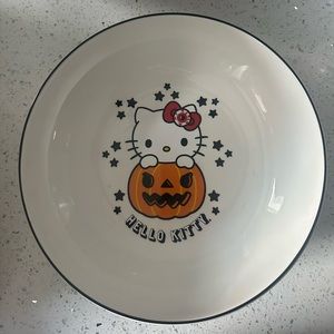 Hello kitty Halloween bowls